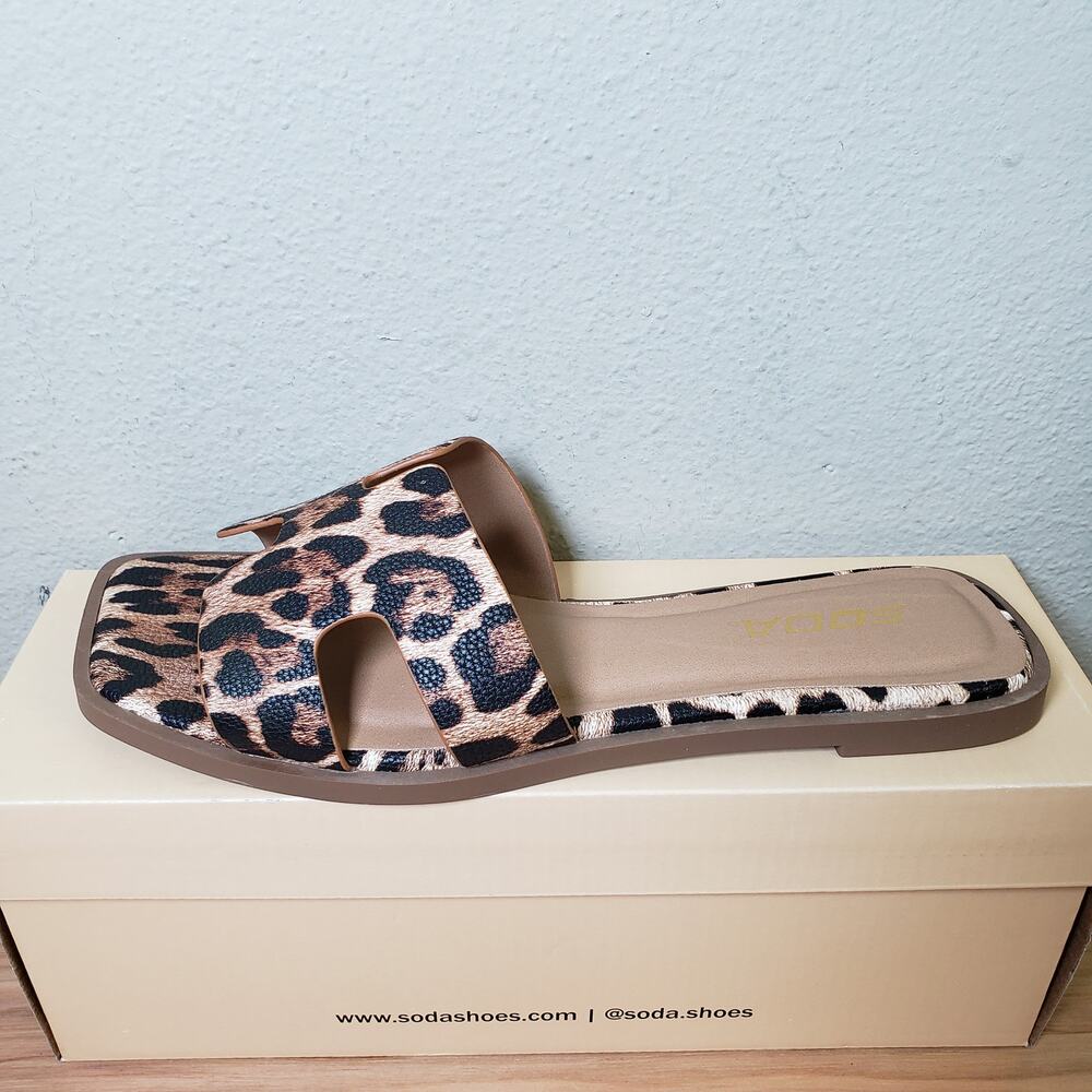 Soda Women's 8.5 Leopard Print H Cutout Slide Sandal Black Tan‎ Animal Print NEW